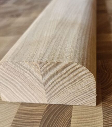 Заготовка із цільноламельного ясеня для виготовлення поручнів та підбалясників