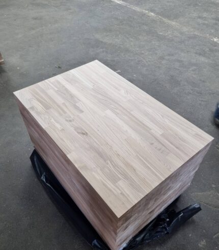 Наш Ліс — виробник  якісного меблевого щита із ясеня та  вагонки із липи